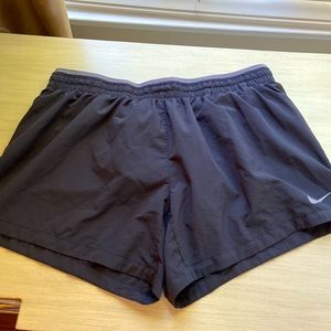 Nike women dry fit athletic short with back zipper